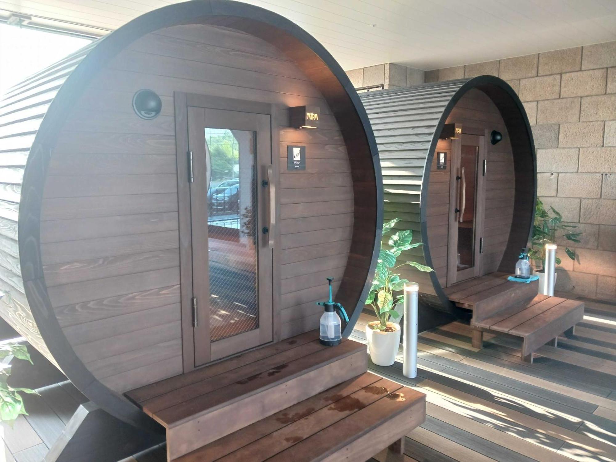 โรงแรมและรีสอร์ทอะป้า 3*